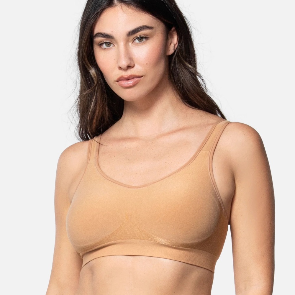 NWT Underoutfit Size L Large Comfort Shaping Bra Coffee Color